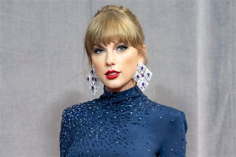 taylor swift ai pictures unblurred|Explicit AI photos of Taylor Swift were shared online. Legal。